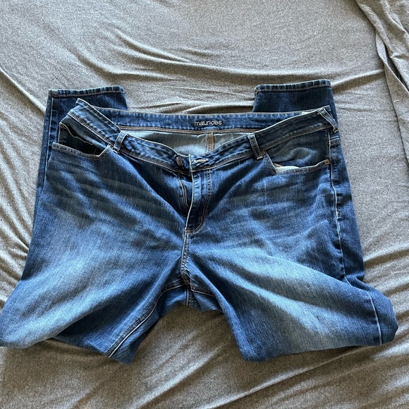 Maurice’s jeans 24 Tall.  Pre owned. - Picture 3 of 4